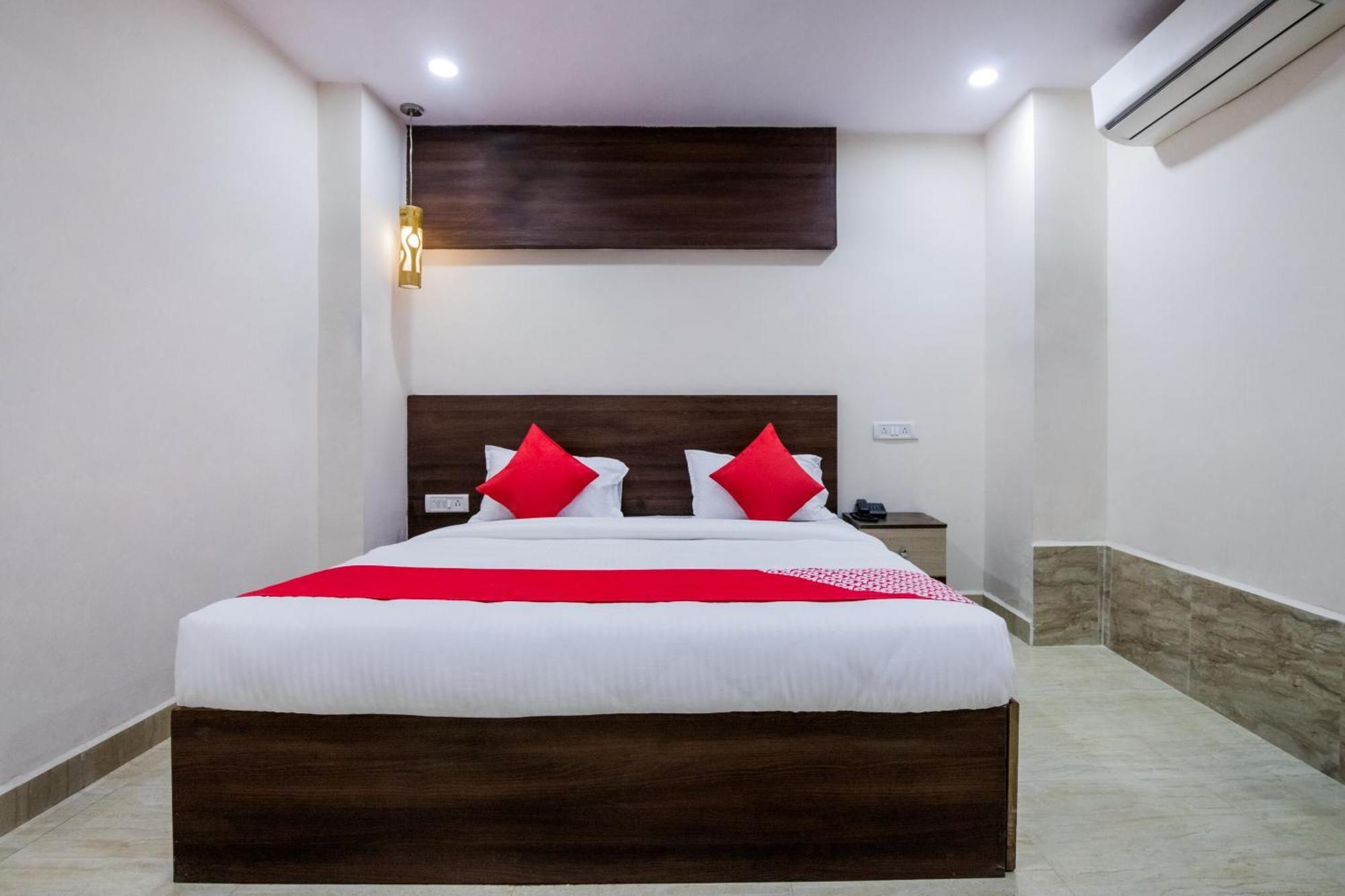 Super Hotel O Holiday Rani Gunj Opp Punjab National Bank Secundurabad Eksteriør billede