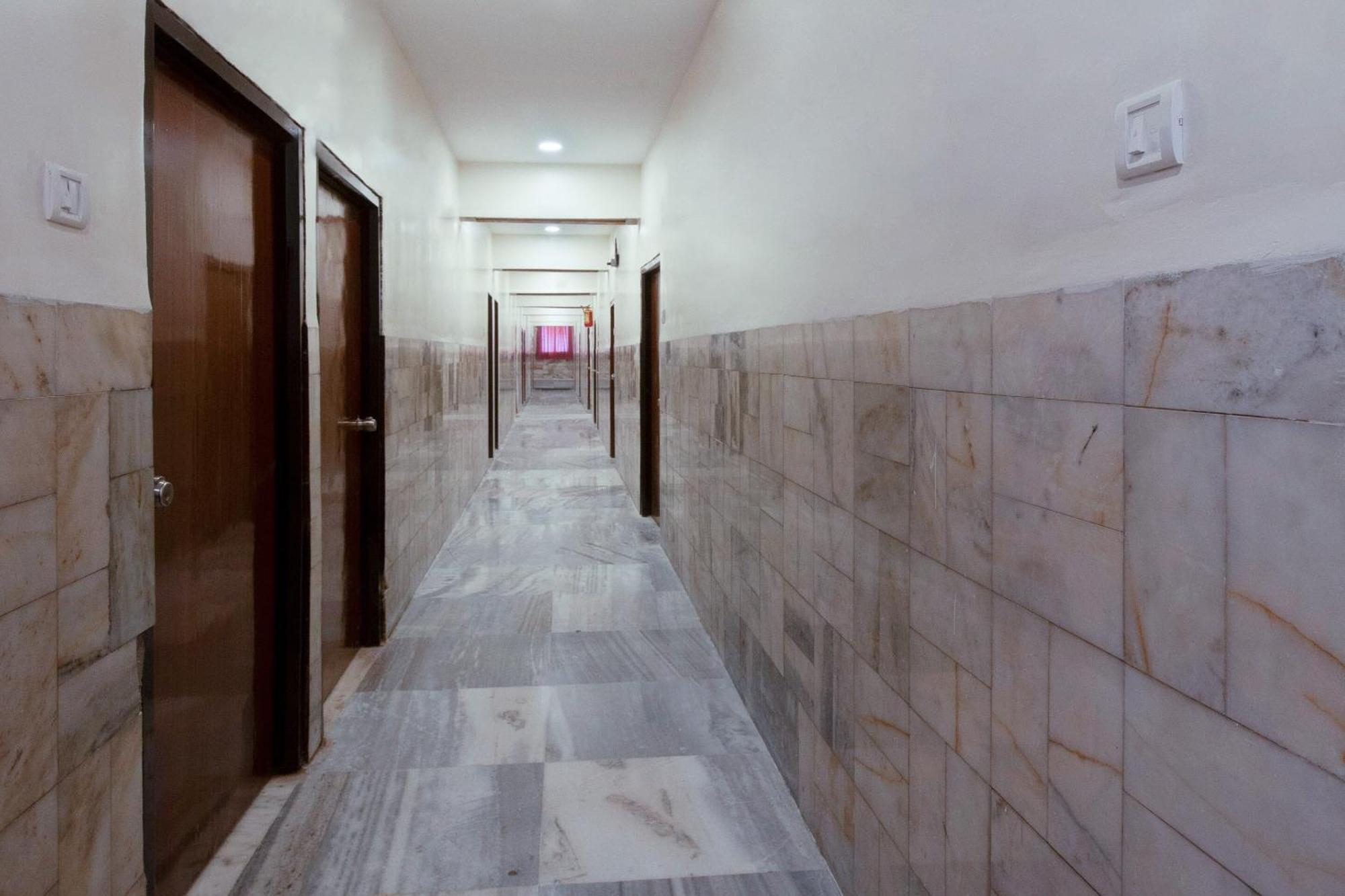 Super Hotel O Holiday Rani Gunj Opp Punjab National Bank Secundurabad Eksteriør billede
