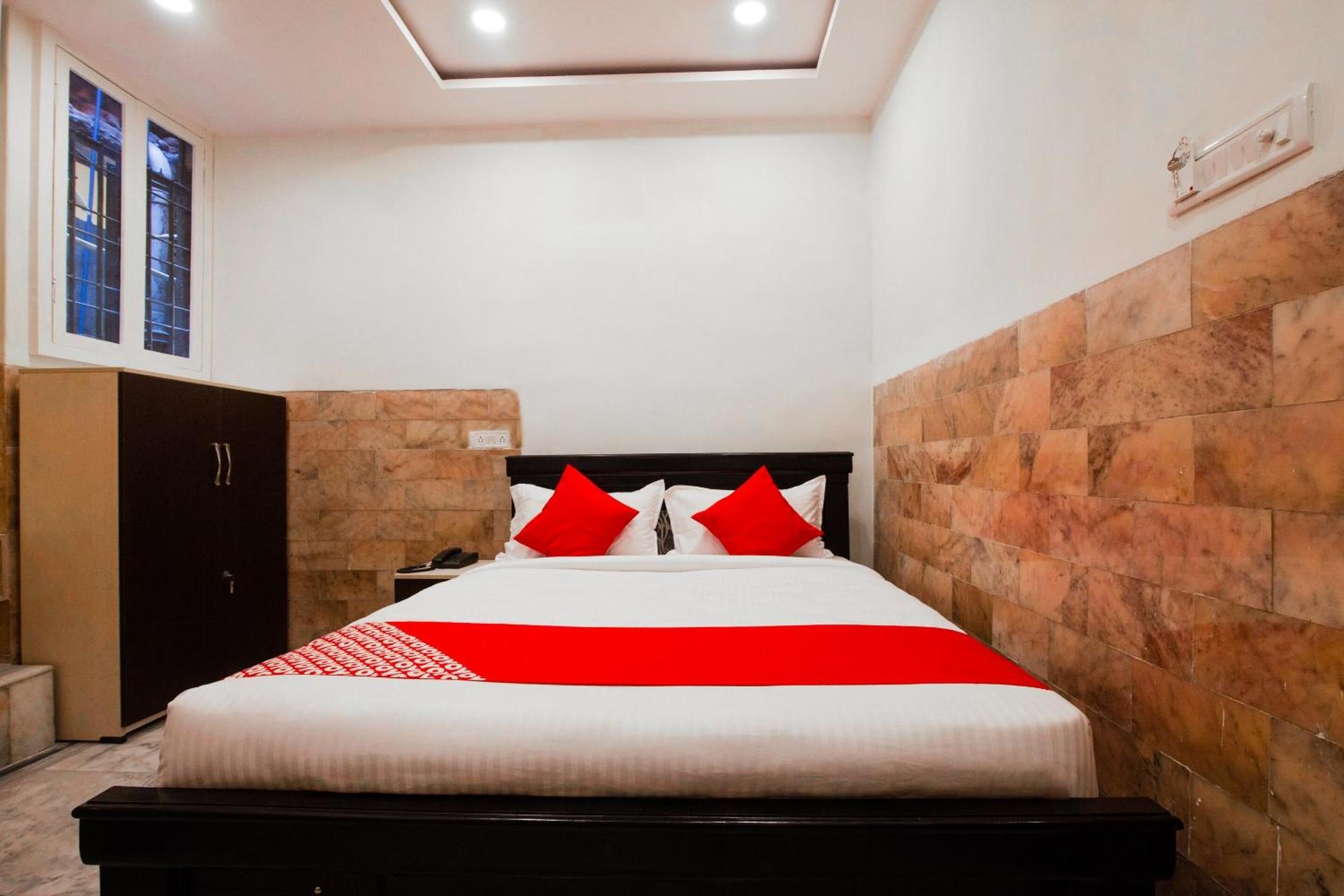 Super Hotel O Holiday Rani Gunj Opp Punjab National Bank Secundurabad Eksteriør billede